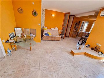 1694231820ravda-residential-apartment-19