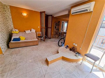 1694231819ravda-residential-apartment-20