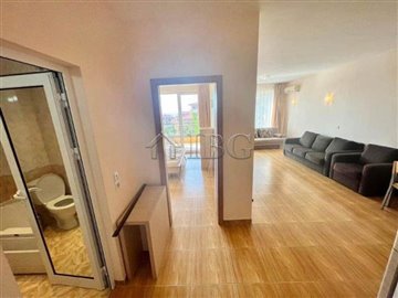 1695131302seaandpoolviewone-bedroomapartmenti