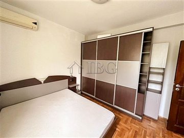 16952126121stline2-bedroomapartmentforsaleint