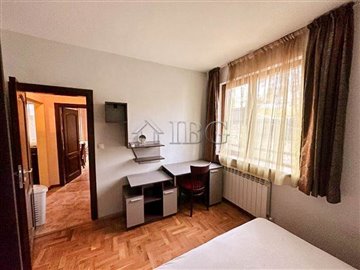 16952126121stline2-bedroomapartmentforsaleint