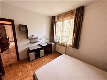 16952126131stline2-bedroomapartmentforsaleint