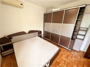 16952126121stline2-bedroomapartmentforsaleint