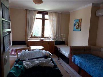 1696920834furnished1-bedroomapartmentinsantam