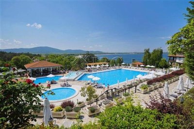 1696920833furnished1-bedroomapartmentinsantam