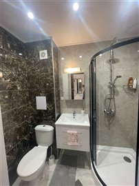 169997637610