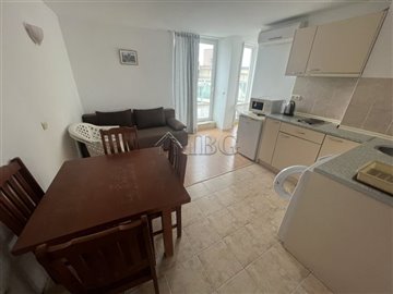 1700572316008