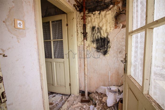 Image No.14-3 Bed House for sale