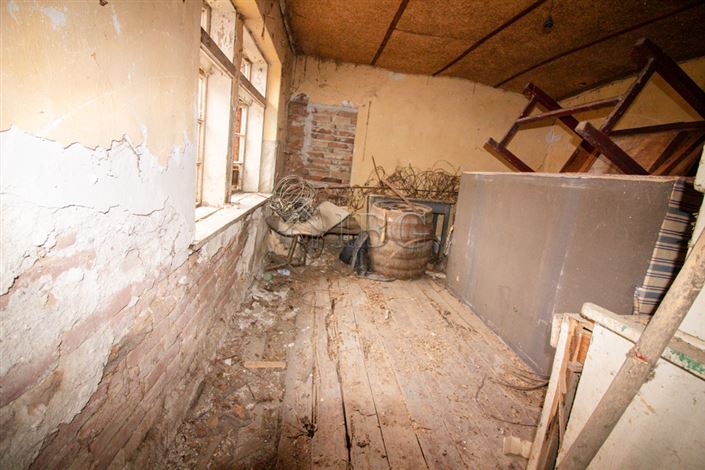 Image No.20-3 Bed House for sale