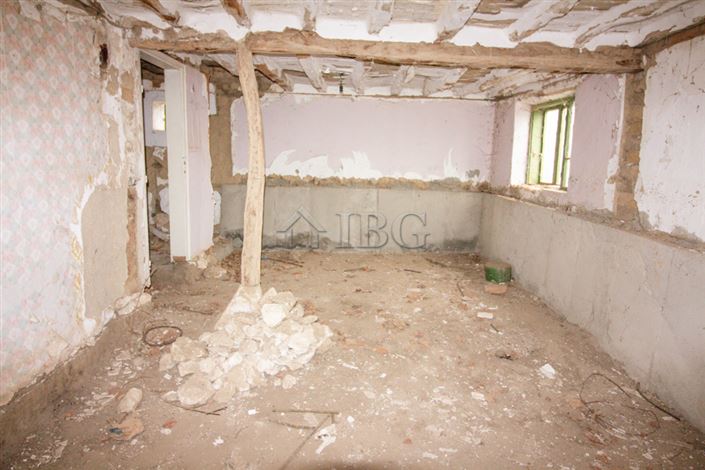 Image No.17-3 Bed House for sale