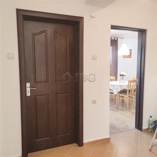 Image No.8-3 Bed House for sale