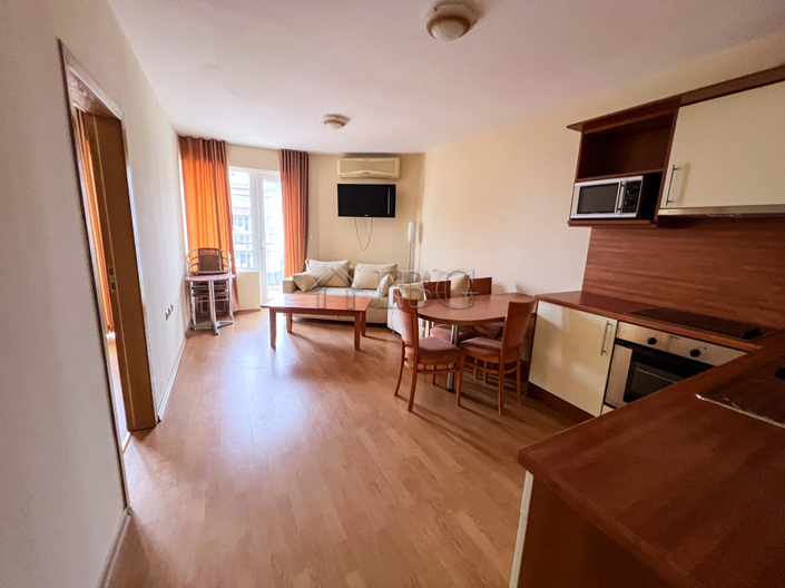 Image No.4-Appartement de 2 chambres à vendre à Sveti Vlas