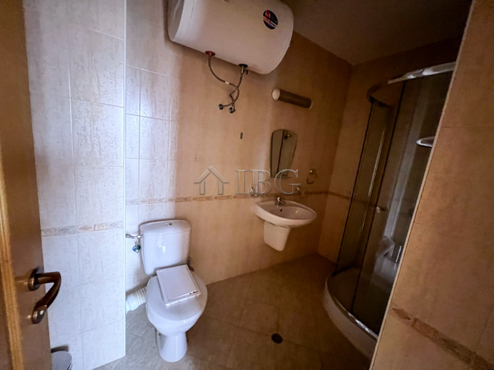 Image No.9-Appartement de 2 chambres à vendre à Sveti Vlas