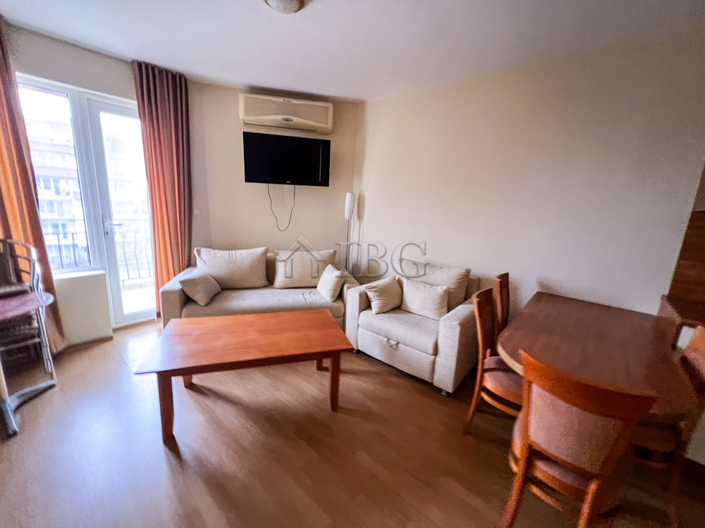 Image No.3-Appartement de 2 chambres à vendre à Sveti Vlas