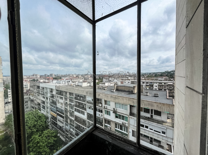 Image No.14-Appartement de 3 chambres à vendre à Ruse