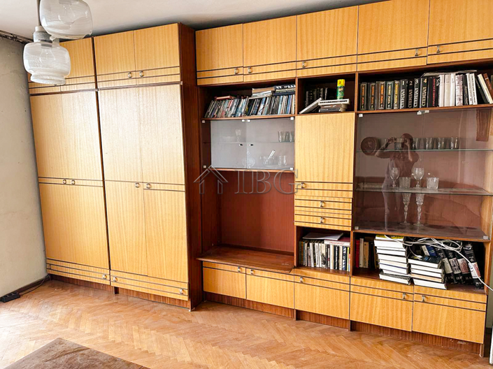 Image No.20-Appartement de 3 chambres à vendre à Ruse