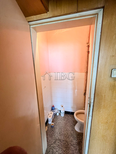 Image No.8-Appartement de 3 chambres à vendre à Ruse