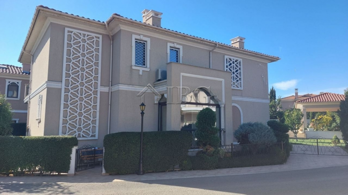 Image No.1-Maison de 4 chambres à vendre à Pomorie