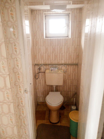 Image No.10-Maison de 2 chambres à vendre à General Toshevo