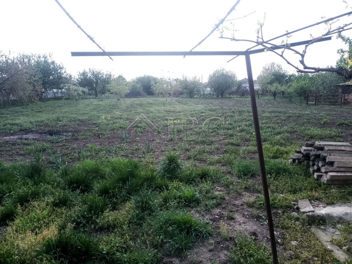 Image No.5-Maison de 2 chambres à vendre à General Toshevo