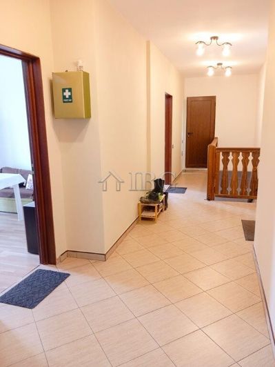 Image No.9-4 Bed House for sale