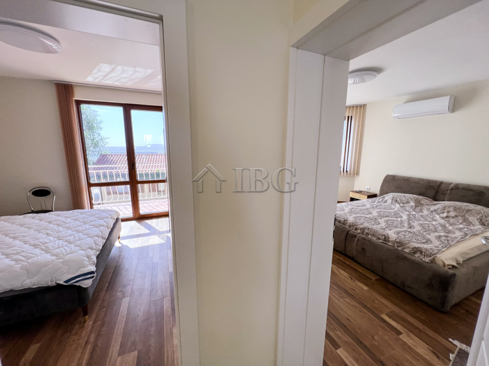 Image No.32-4 Bed House for sale