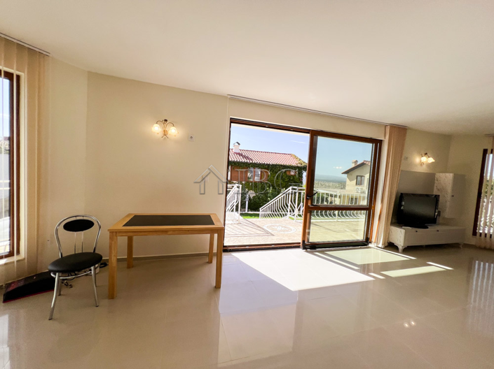 Image No.59-4 Bed House for sale