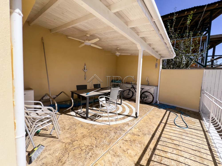 Image No.81-4 Bed House for sale