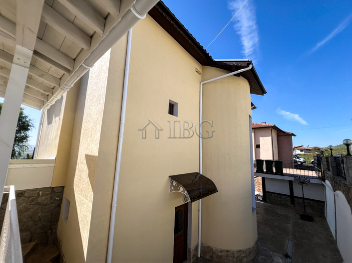 Image No.93-4 Bed House for sale