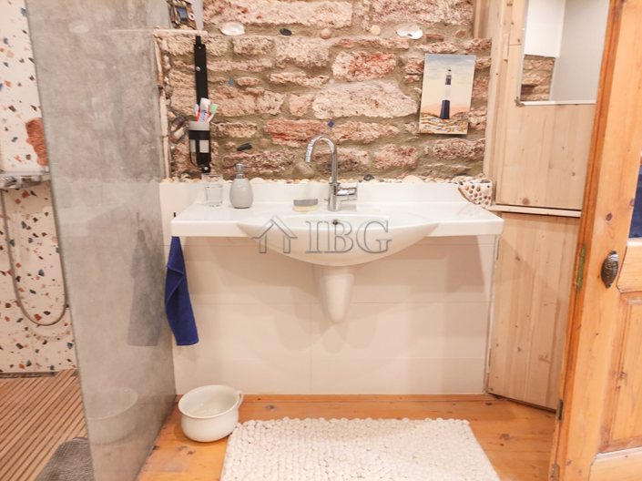 Image No.11-3 Bed House for sale