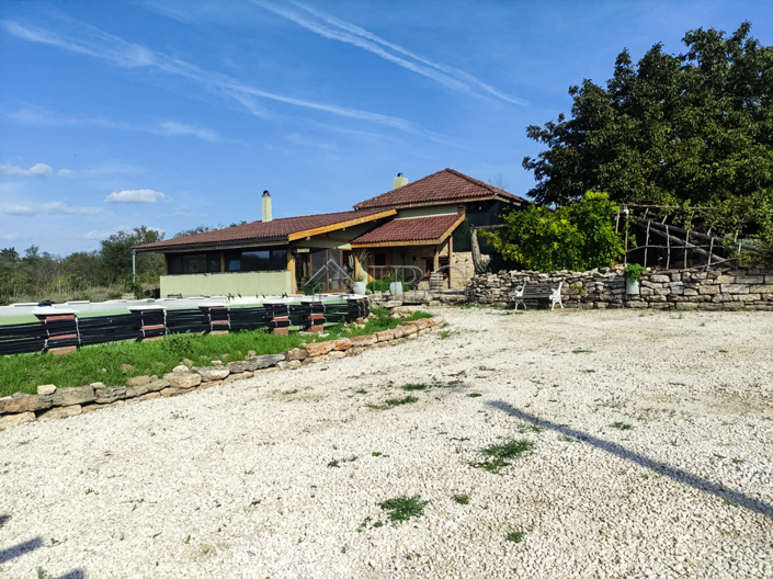 Image No.4-3 Bed House for sale