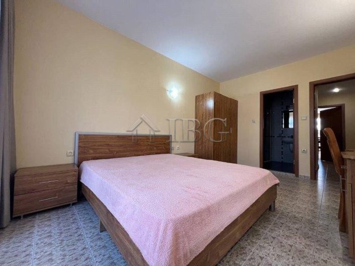 Image No.18-2 Bed Apartment for sale