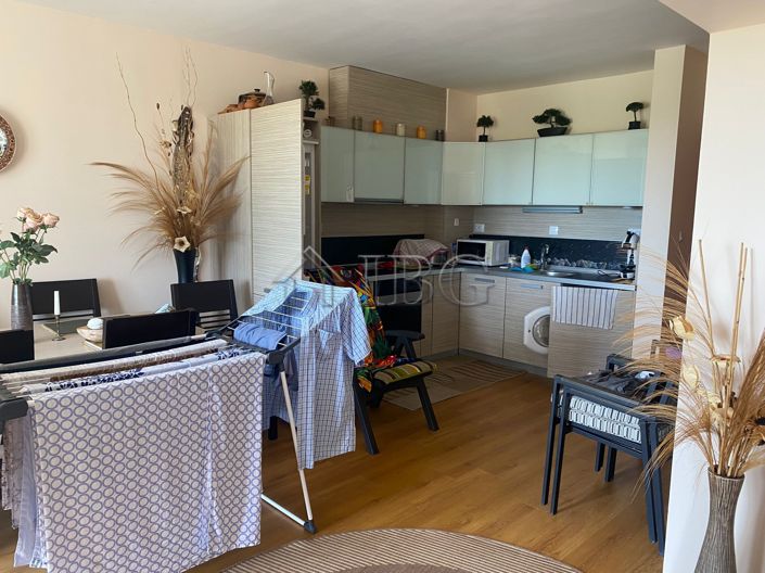 Image No.9-2 Bed Apartment for sale