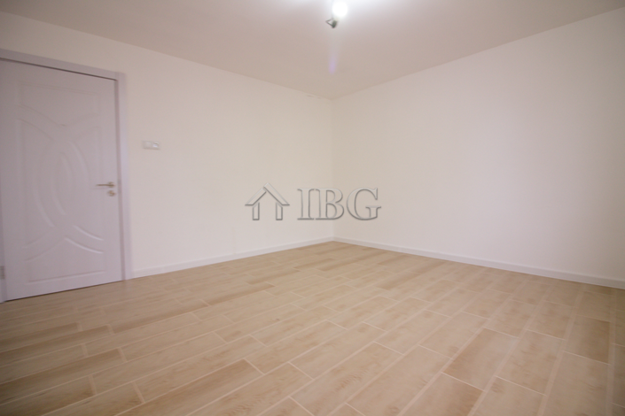 Image No.9-Maison de 3 chambres à vendre à Kubrat