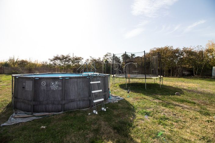 Image No.8-Maison de 2 chambres à vendre à Pavlikeni