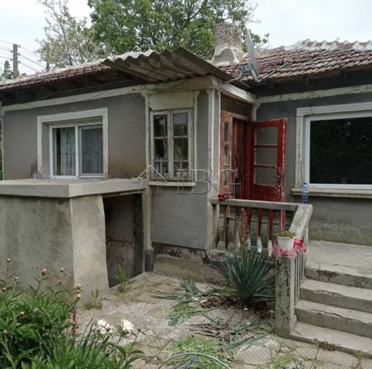 Image No.1-Maison de 2 chambres à vendre à Bulgarie