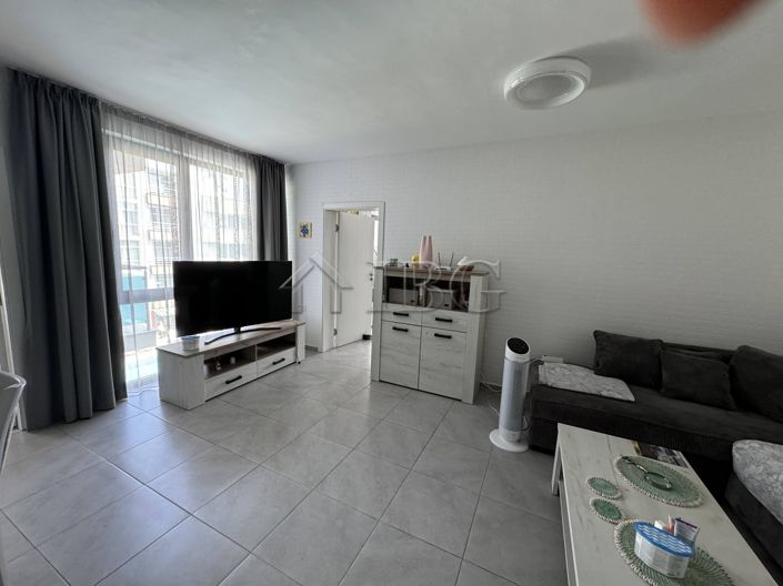 Image No.7-Appartement de 2 chambres à vendre à Burgas