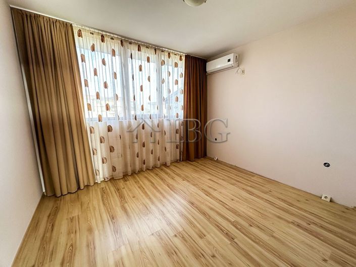 Image No.10-Appartement de 2 chambres à vendre à Burgas