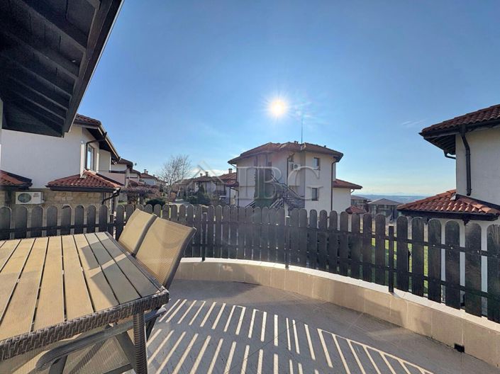 Image No.2-Appartement de 2 chambres à vendre à Burgas