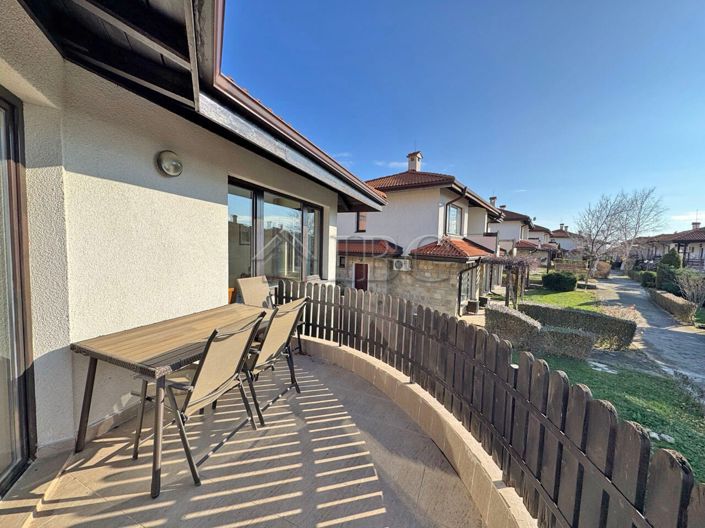 Image No.3-Appartement de 2 chambres à vendre à Burgas