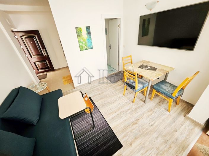 Image No.6-Apartment for sale