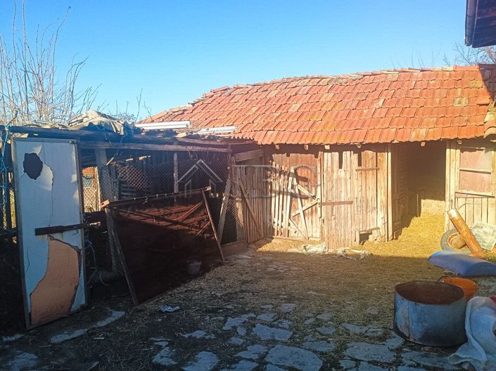 Image No.11-3 Bed House for sale