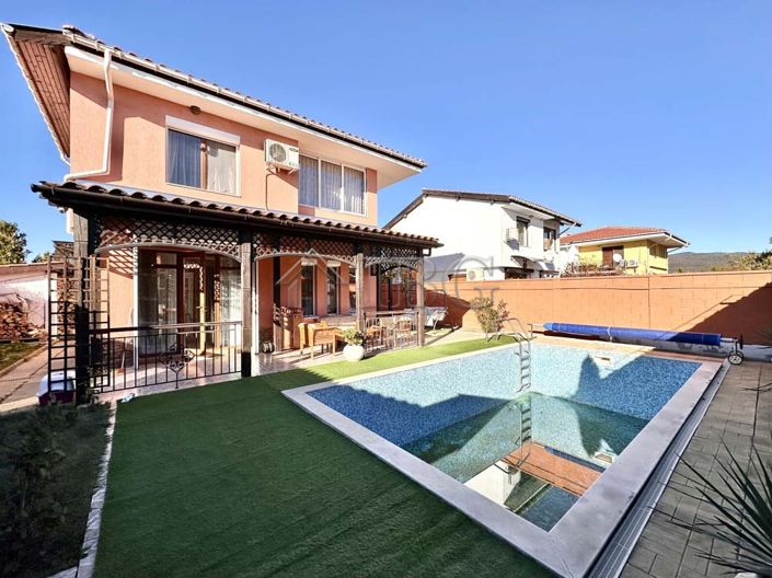 Image No.2-Maison de 2 chambres à vendre à Burgas