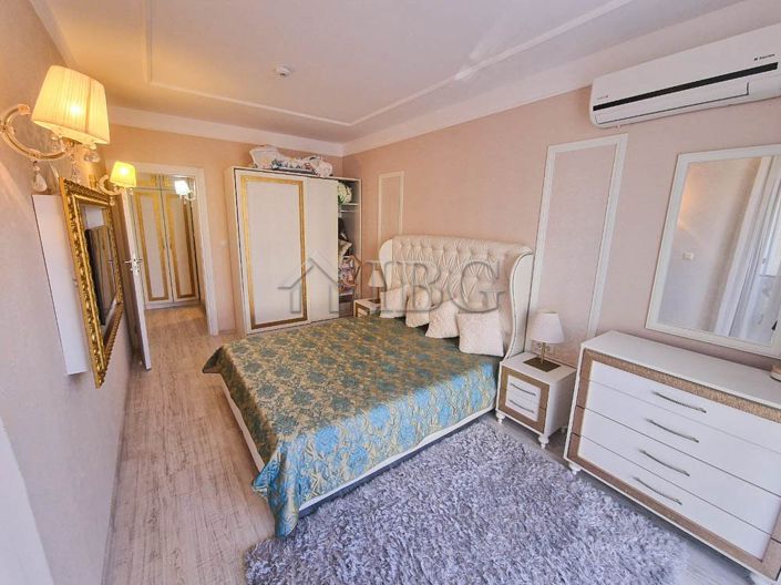 Image No.14-2 Bed Apartment for sale