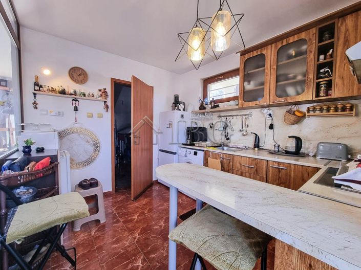 Image No.9-3 Bed House for sale