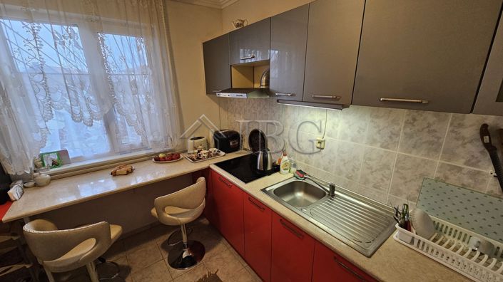 Image No.14-3 Bed House for sale