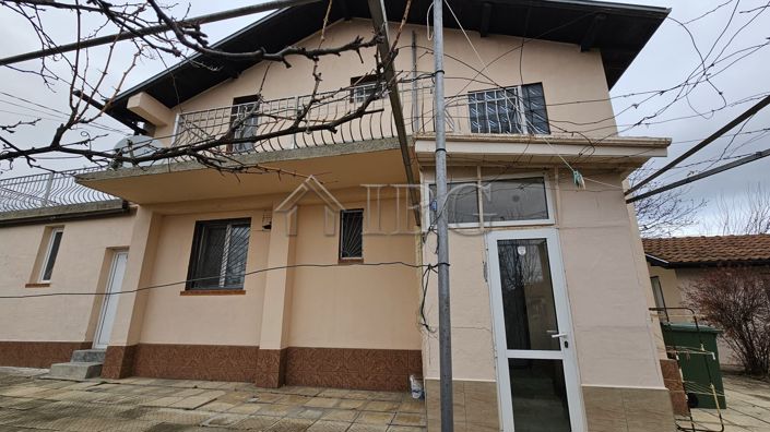 Image No.2-3 Bed House for sale