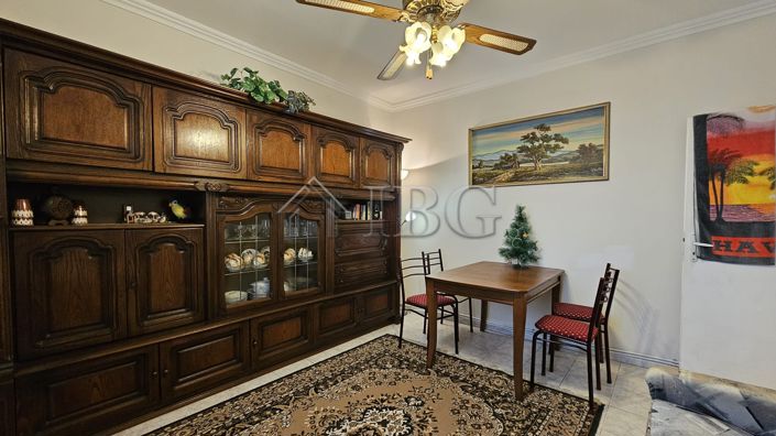 Image No.7-3 Bed House for sale