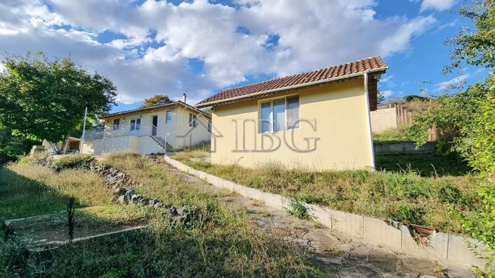 Image No.13-4 Bed House for sale