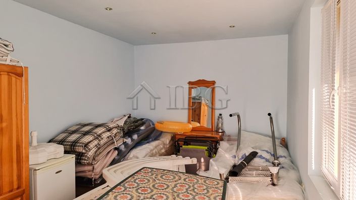 Image No.16-4 Bed House for sale